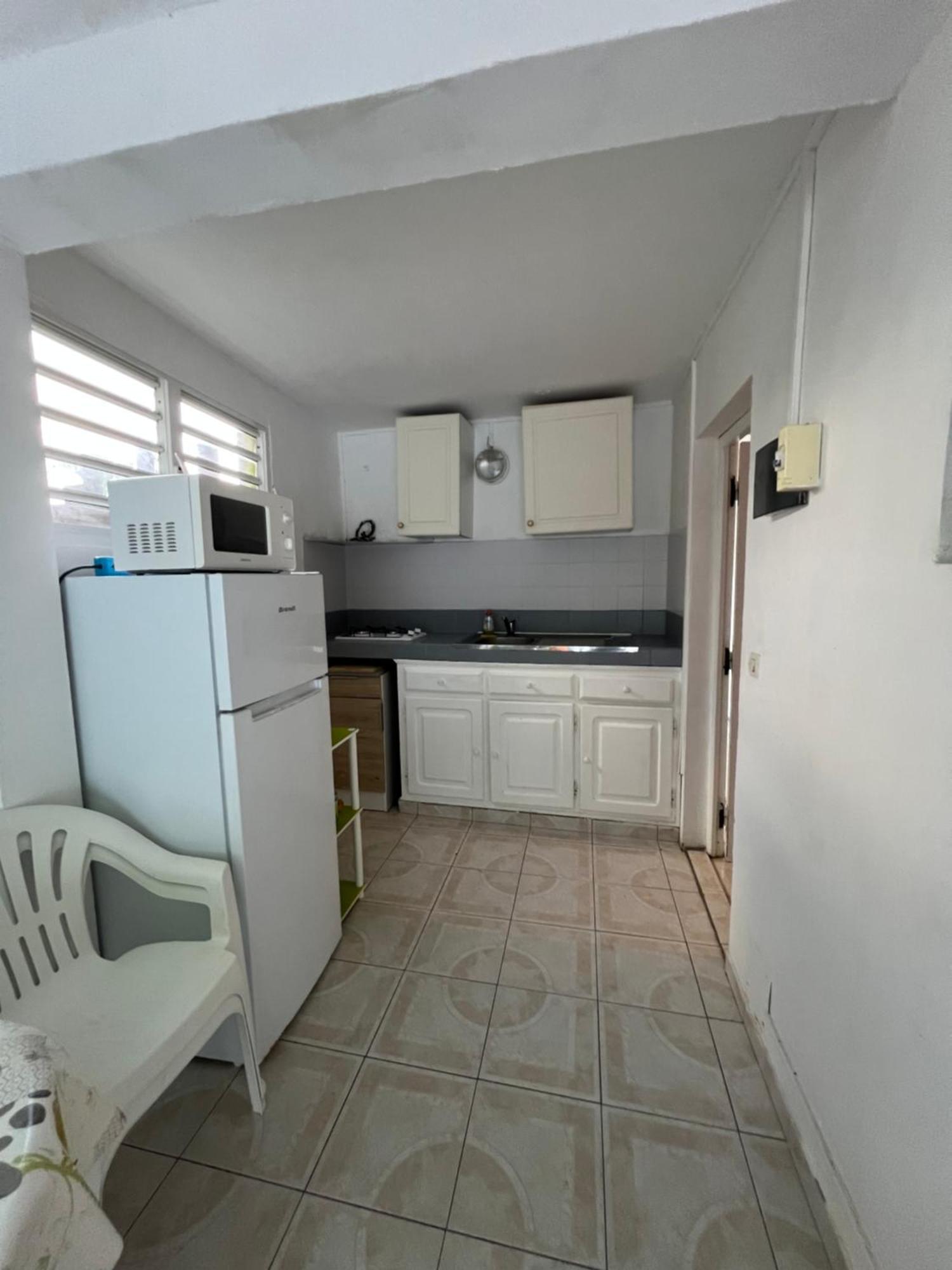 Location Tropical Apartman Sainte-Anne  Kültér fotó