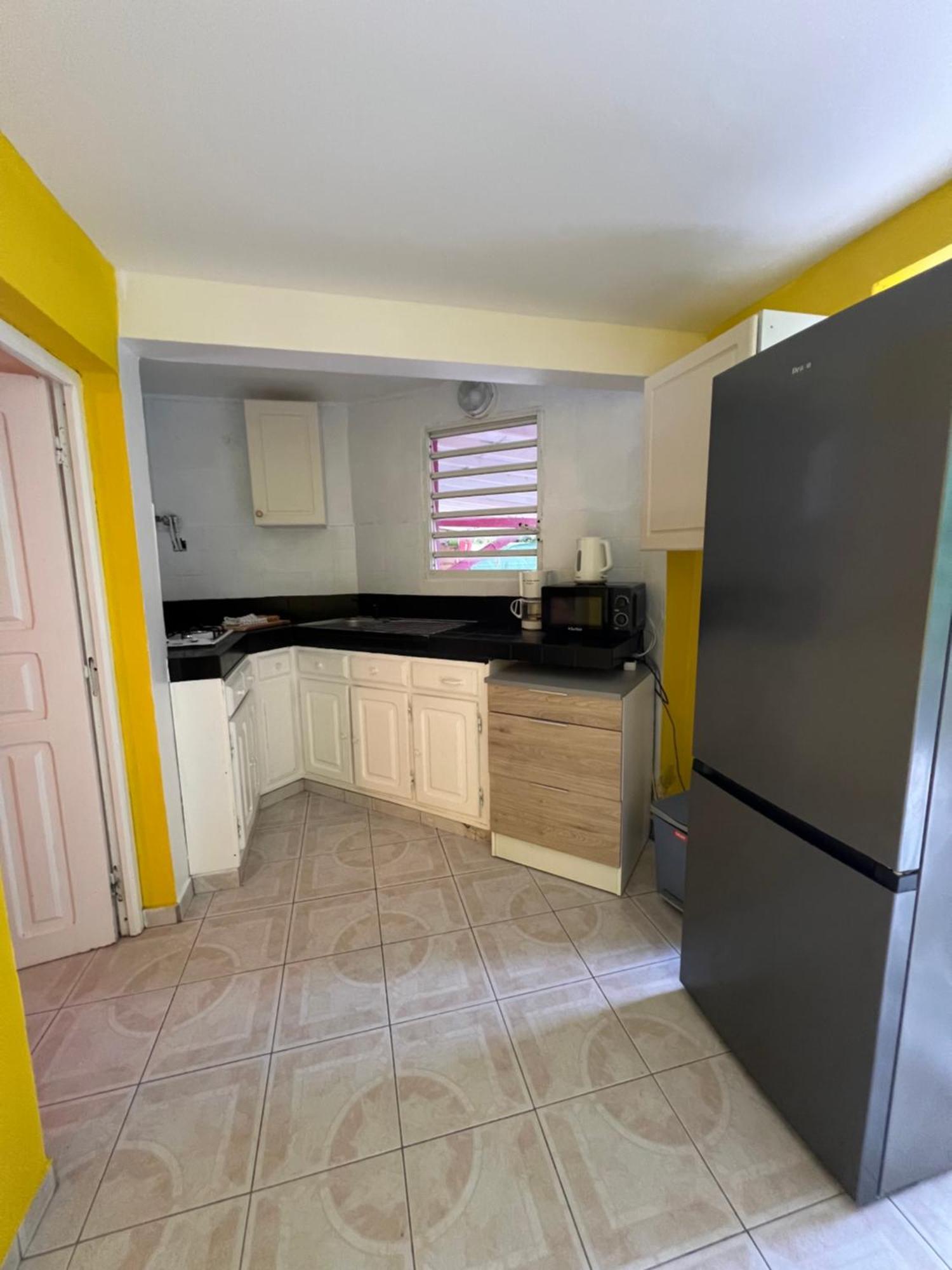 Location Tropical Apartman Sainte-Anne  Kültér fotó