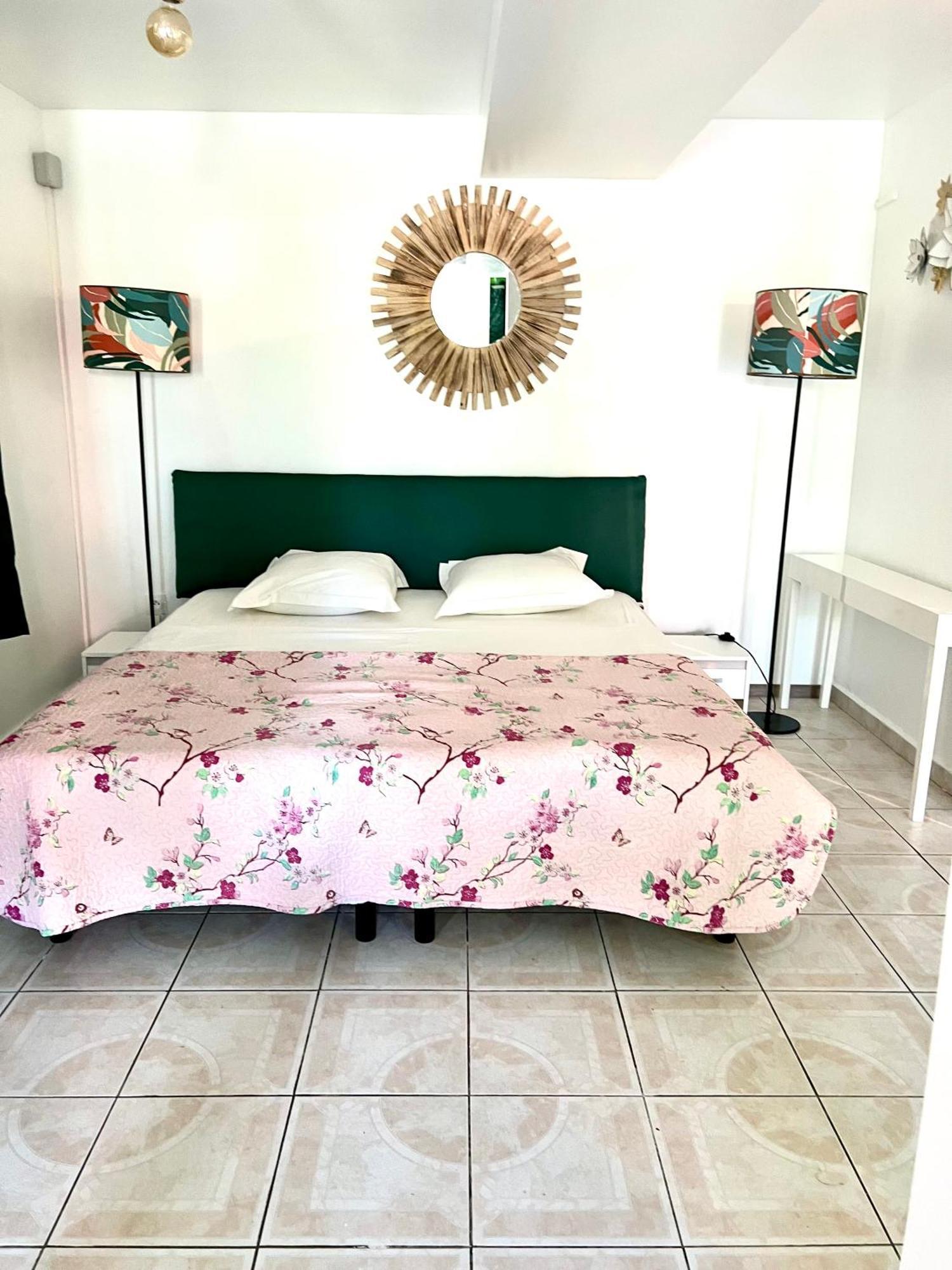 Location Tropical Apartman Sainte-Anne  Kültér fotó